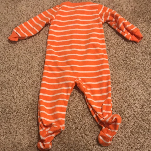 Carter’s Fleece Pajamas - Picture 5 of 5